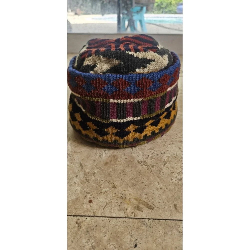 Maggie White England Colorful Wool Blend Hand knit Hat One Size Vtg